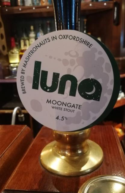 Luna Moongate 4.5%, White Horse Brewery, England
