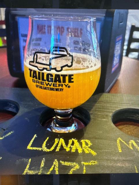Lunar Haze Hazy IPA, TailGate Brewery