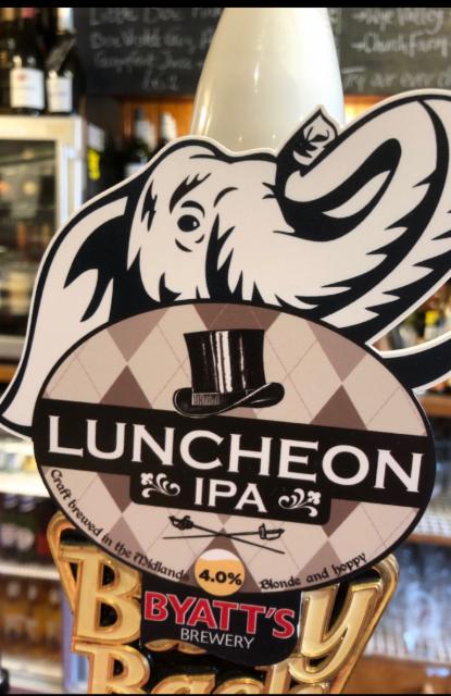 Luncheon 4.0%, Byatt's Brewery, England