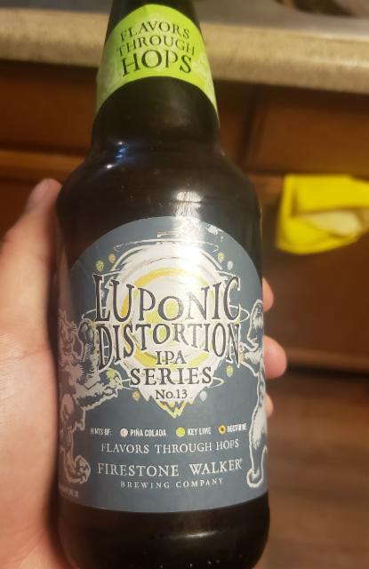 Luponic Distortion No. 13 5.9%, Firestone Walker Brewing (Duvel Moortgat), United States