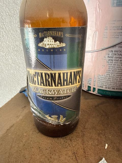 MacTarnahans blackwatch 5.5%, MacTarnahans brewery, United States