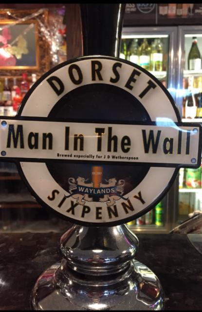 Man In The Wall 4.2%, Sixpenny Brewery, England