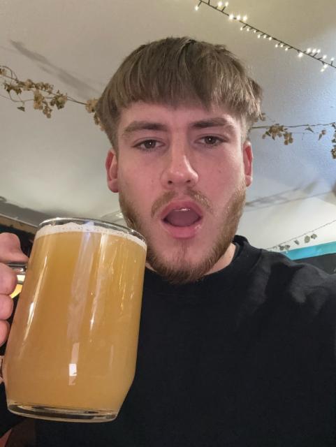 Mango & passion fruit IPA 4.4%, The Steam Machine Brewing Co., England