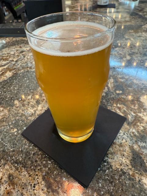 Mango Gold 4.5%, Mitten Brewing Company, United States