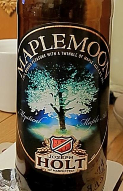 Maplemoon 4.3%, Joseph Holt, England