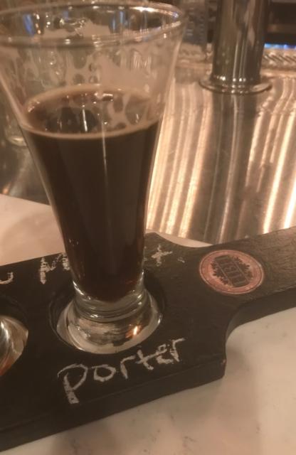 Metropolitan Porter 5.0%, Market brewing co., Canada