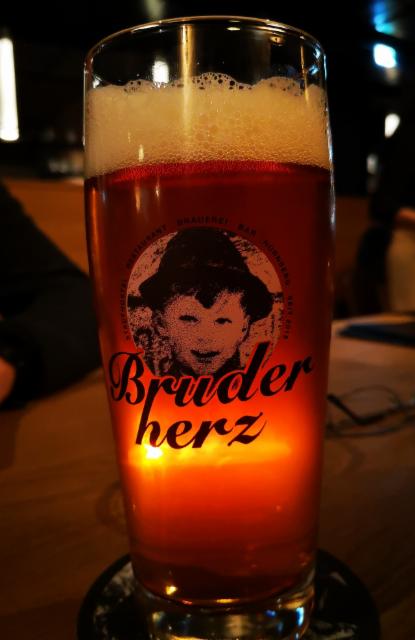 Mia Pale Lager 4.8%, Bruderherz, Germany