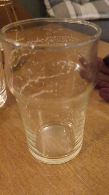 miekko, Cztery Ściany