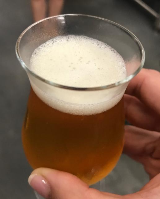 Mikònu Belgian Ale 4.7%, Mykonos Brewing Company, Greece