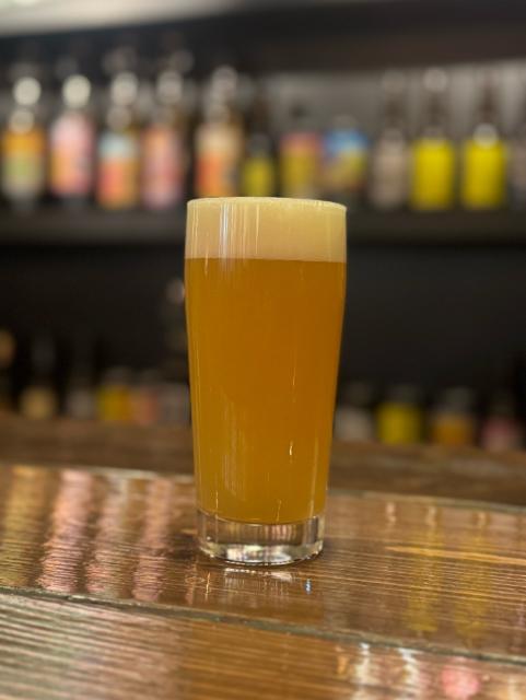 Mingle 6.5%, Badlands Brewing Company, Canada