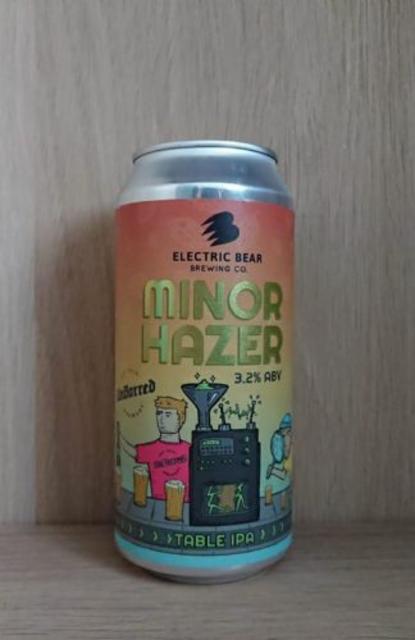 minor hazer 3.2%, Electric Bear Brewing Co., England