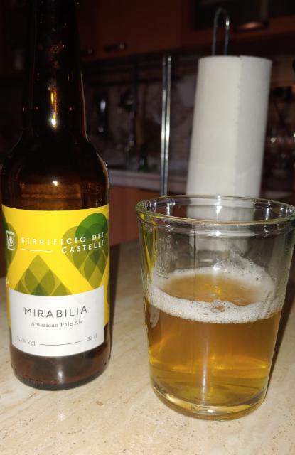 Mirabilia 5.2%, Birrificio dei Castelli, Italy