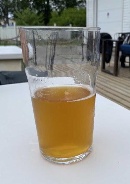 Mitäs Mitäs White Ale 5.0%, Narvan Kyläpanimo, Finland