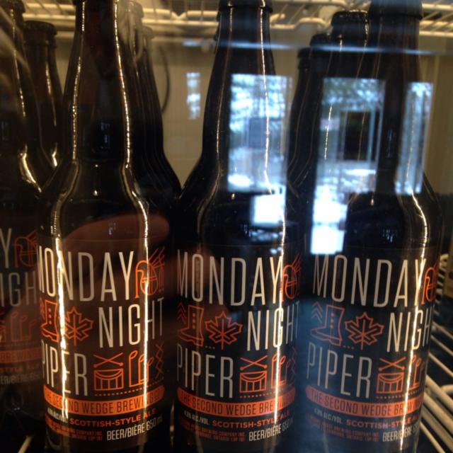 Monday Night Piper 4.8%, Second Wedge Brewing, Canada