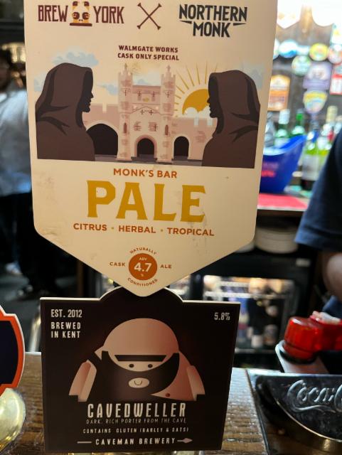 Monk's Bar 4.7%, Brew York, England