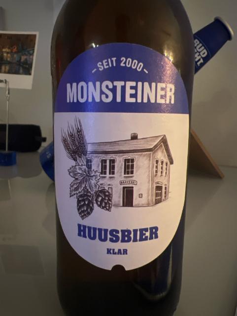 Monstein Huusbier klar 4.8%, Brauerei Biervision Monstein Ag, Switzerland