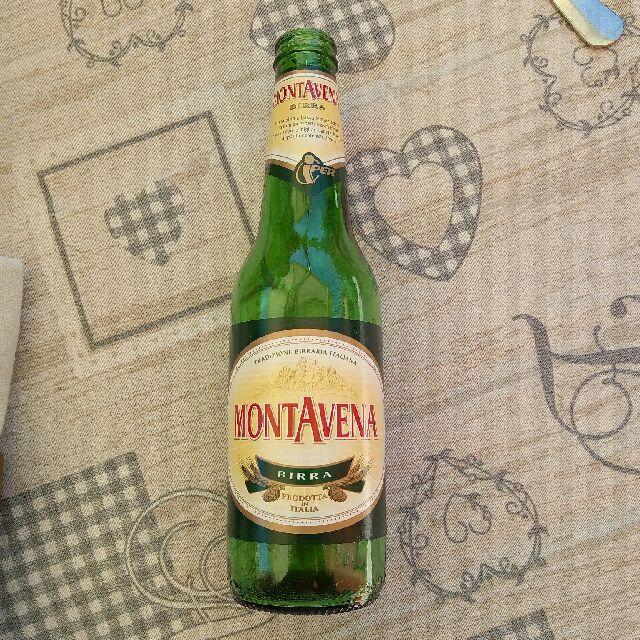 Montavena 4.9%, Fabbrica di Birra di Pedavena (Castello di Udine), Italy