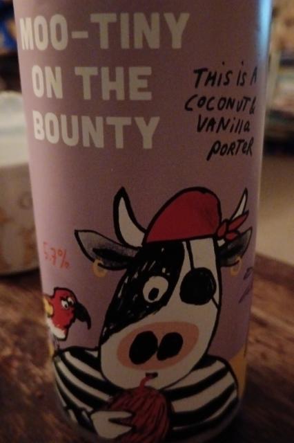 moo-tiny on the bounty 5.7%, Pretty Decent Beer Co, England