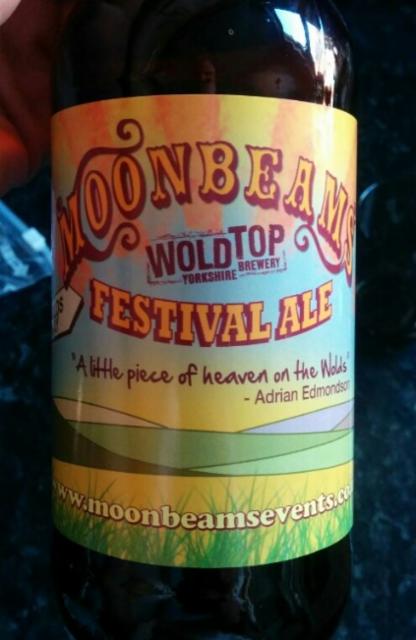 Moonbeams Festival Ale 4.4%, Wold Top Brewery, England