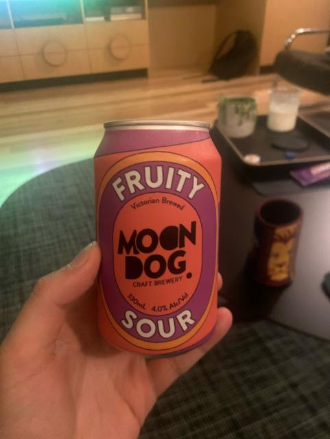 Moondog fruity sour 4.0%, Moon Dog Craft Brewery, Australia