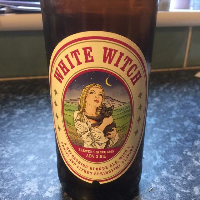 Moorhouse's White Witch 3.9%, Moorhouse's Brewery, England