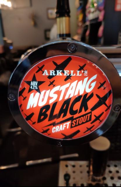 Mustang Black 4.2%, Arkell's Brewery, England