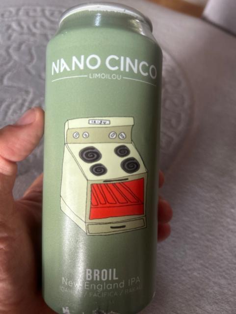 Nano cinco broil 6.9%, 3 Brasseurs Canada, Canada