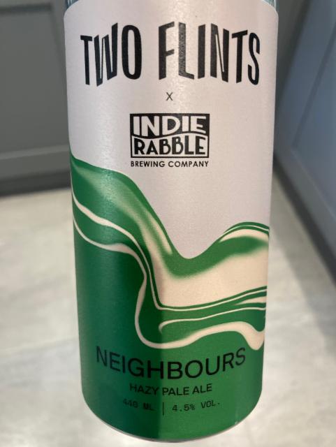 Neighbours 4.5%, Two Flints, England