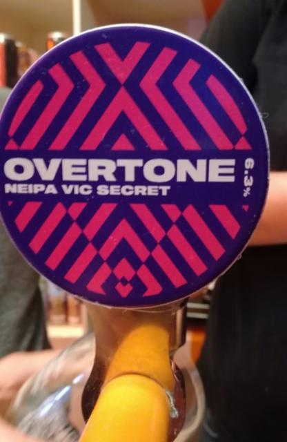 NEIPA Vic Secret 6.3%, Overtone Brewing Co., Scotland