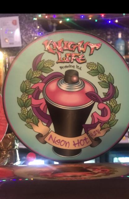 Neon Hot 4.2%, Knight Life Brewing, England