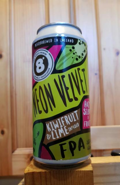 Neon Velvet 5.0%, Eight Degrees Brewing, Ireland
