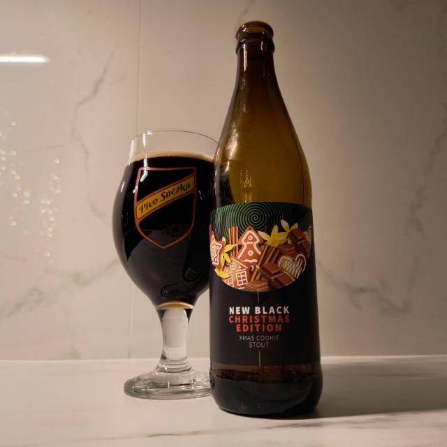 New Black Christmas Edition: Xmas Cookie Stout 5.5%, Browar Maryensztadt, Poland