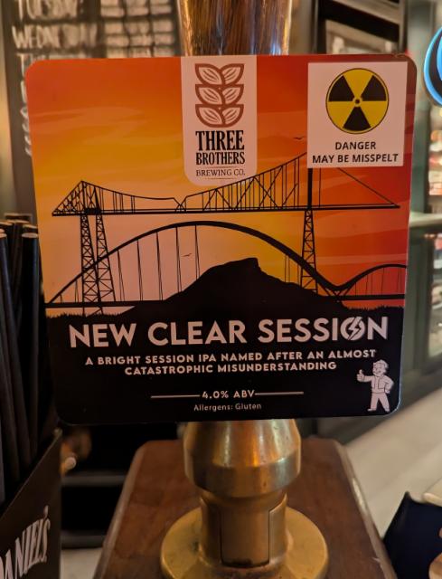 New Clear Session 4.0%, Three Brothers Brewing Co, England