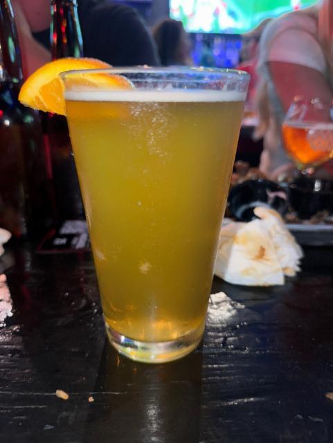 Nickel IPA 6.3%, Golden Road Brewing (AB InBev), United States