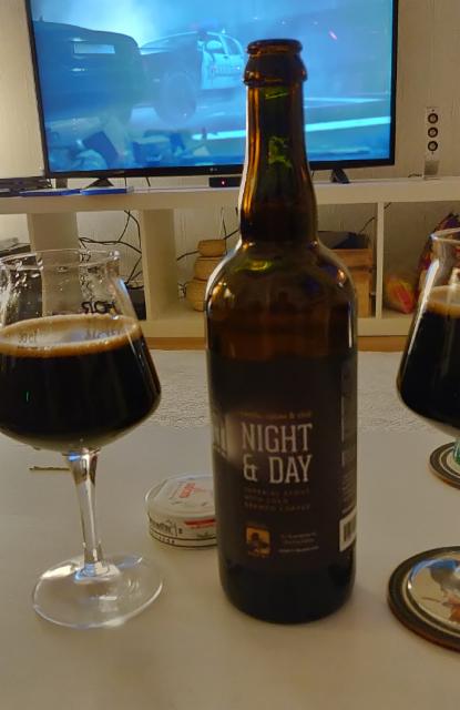 Night & Day vanilla, cacao & chili 12.7%, Trillium Brewing Company, United States
