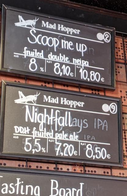 Nightfall 5.5%, Mad Hopper Brewing Co., Finland