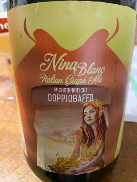 Nina Blanc, Microbirrificio Doppiobaffo