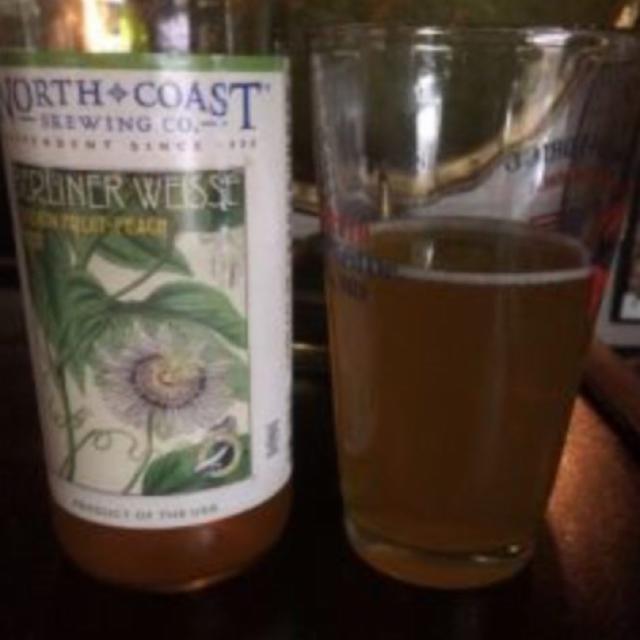 Berliner Weisse Passion Fruit–Peach 4.1%, North Coast Brewing, United States