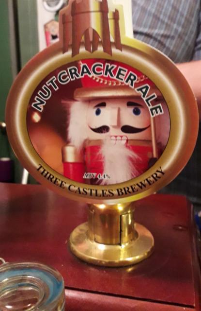 Nutcracker Ale 4.4%, Three Castles Brewery, England