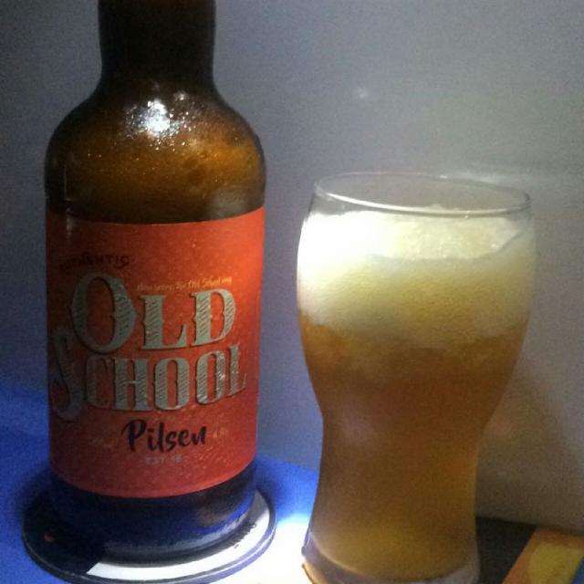 Old School Pilsen 4.9%, Old School Cervejaria, Brazil