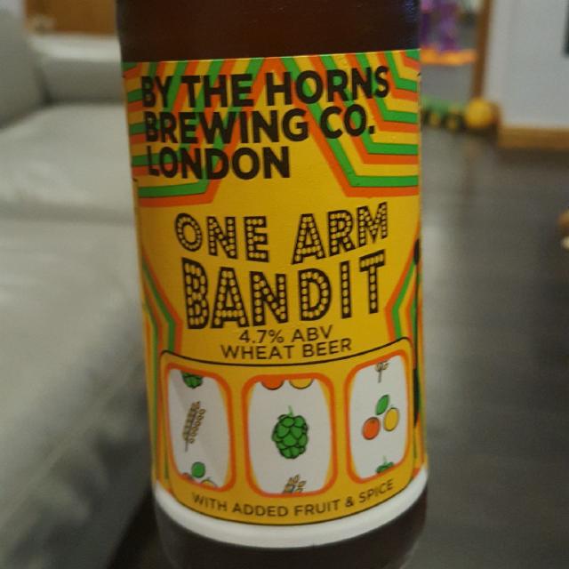 One arm bandit 4.7%, By The Horns Brewing Co., England
