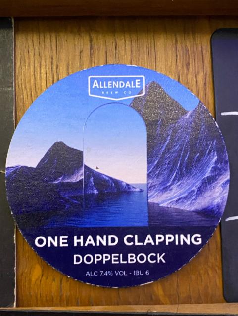 One Hand Clapping 7.4%, Allendale Brewery, England