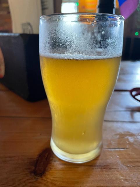 One more Hills 4.5%, Laine Brew Co, England