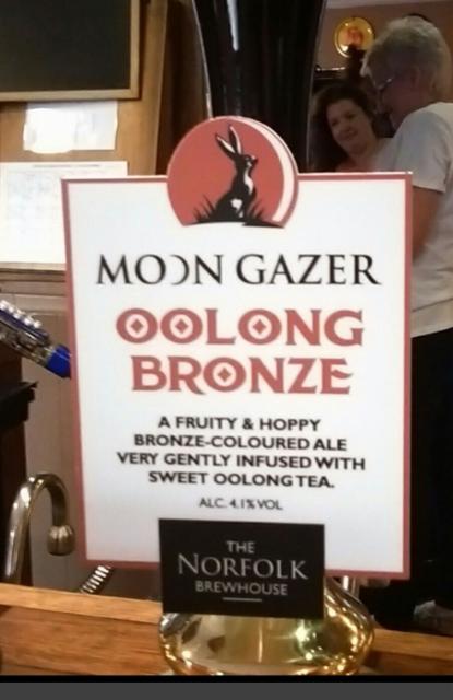 Oolong Bronze 4.1%, Moon Gazer - Norfolk Brewhouse, England