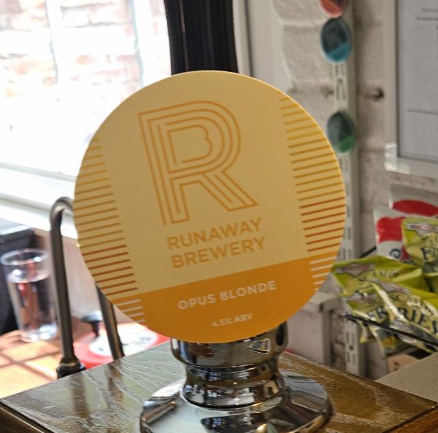 Opus blonde, The Runaway Brewery