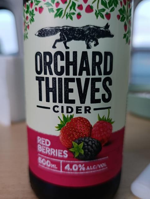 Orchard Thieves Cider Red berries, Redwood Cider Company