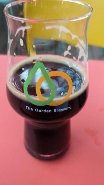 oyster stout 6.5%, The Garden Brewery, Croatia