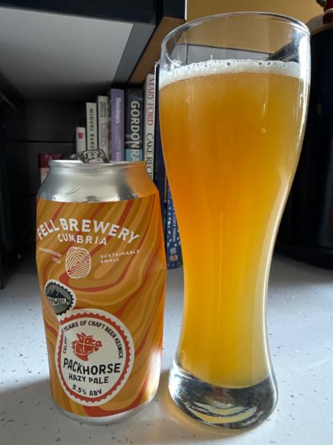 Packhorse hazy pale, Fell Brewery