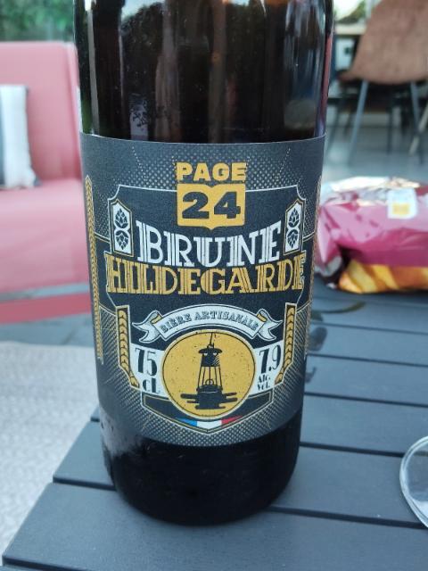 pageb 24 brune hildegarde, Brasserie Saint-Germain (Page 24)