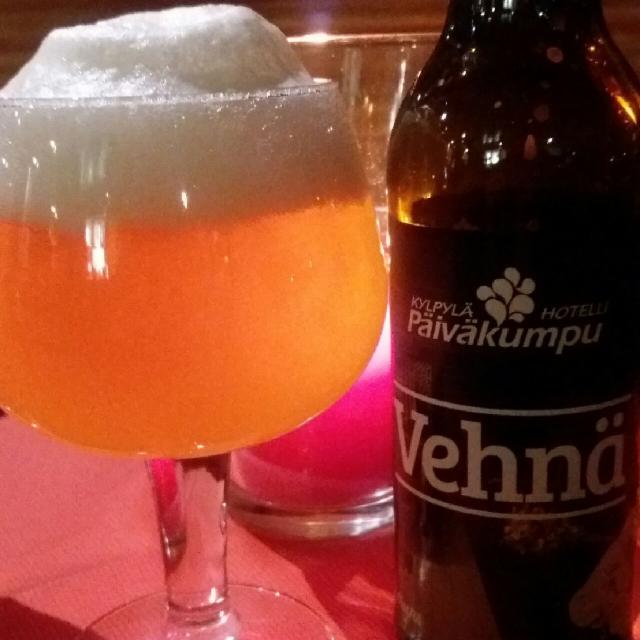 Kylpylä-Hotelli Päiväkumpu Vehnä 4.7%, Espoon Oma Panimo, Finland